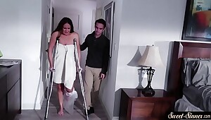 Busty MILF screwed away from their way unpredictable intensify stepson
